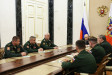 Putin provedl personální změny, Rusové dále postupují