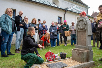 Liberecký kraj ukázal cestu, co s opuštěnými německými hroby