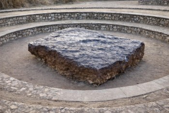Hoba: největší meteorit světa spadl z nebe a nezanechal kráter